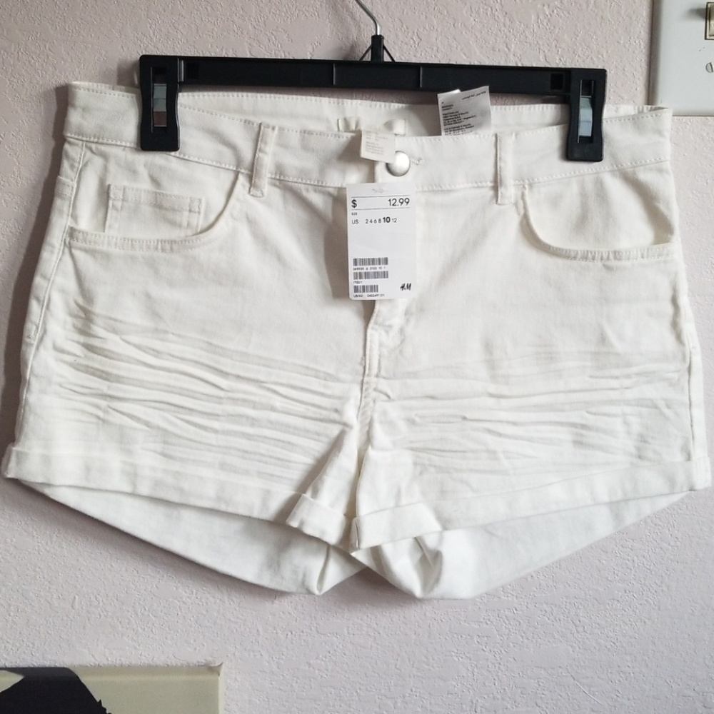 H&M White shorts